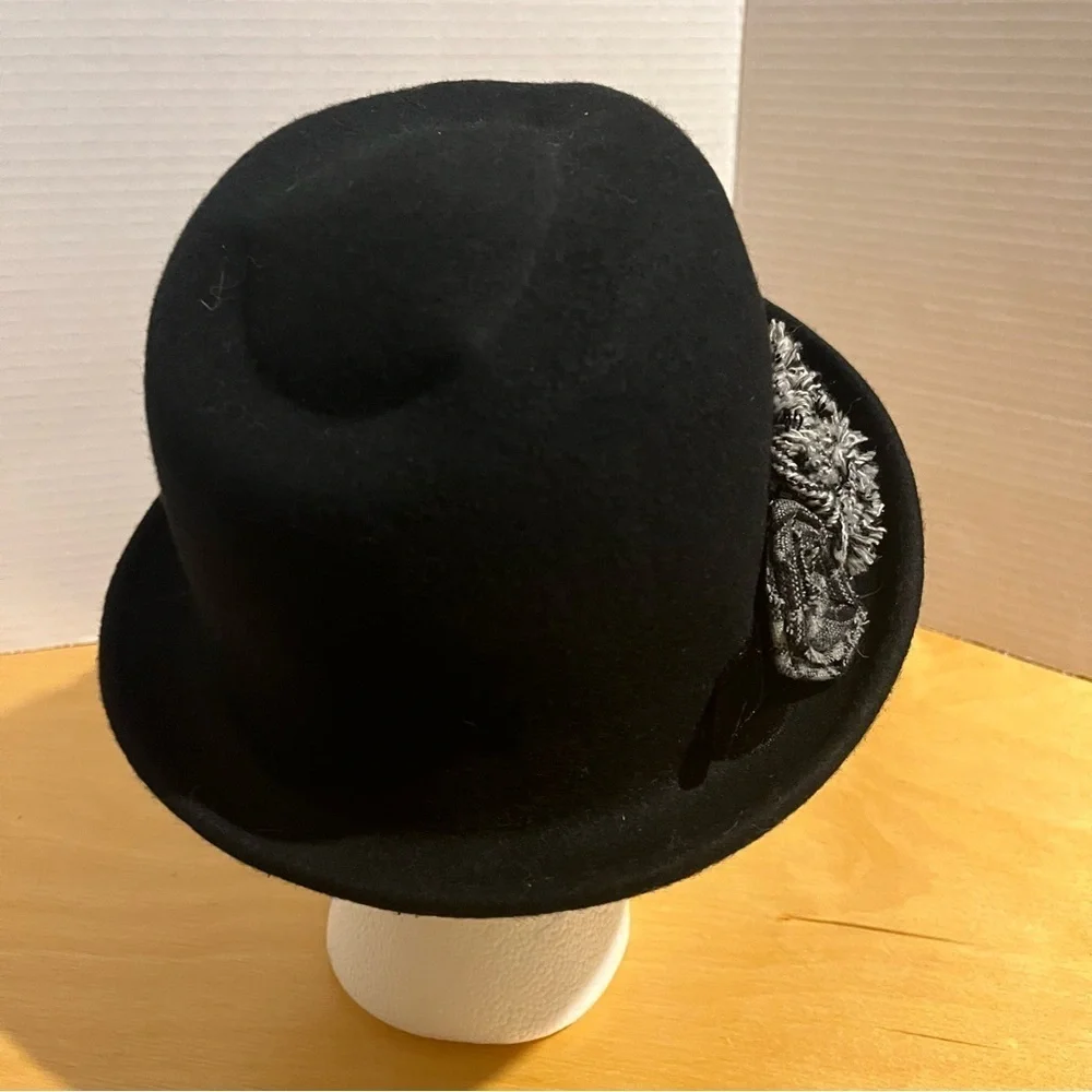 Sonoma Wool Hat With Cloth Flowers Women’s One Size Black Fedora